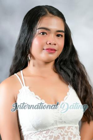 221807 - Mary Joy Age: 21 - Philippines