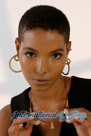 222381 - Keilin Age: 27 - Colombia