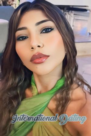 222382 - Yuriseth Age: 33 - Colombia