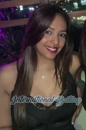 223191 - Claudia Age: 36 - Costa Rica