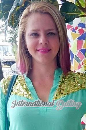 223428 - Ana Age: 44 - Costa Rica