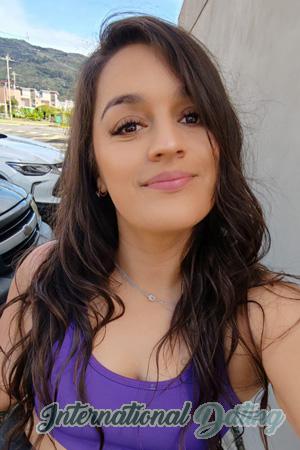 224498 - Raquel Age: 35 - Costa Rica