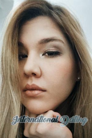 225210 - Priscila Age: 39 - Argentina