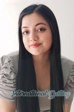 225604 - Laura Age: 30 - Colombia