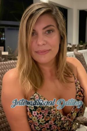 226628 - Liliana Age: 44 - Colombia