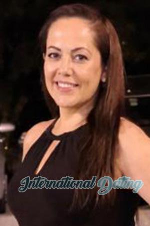 227131 - Hazel Age: 49 - Costa Rica
