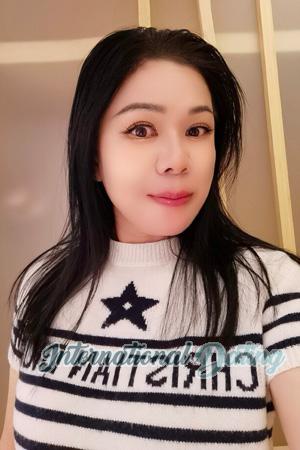 227647 - Zoe Age: 51 - China