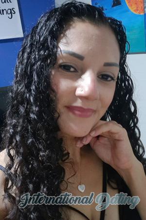 227789 - Karla Vanessa Age: 46 - Costa Rica