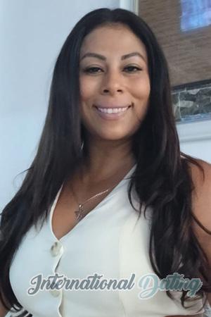 227796 - Lineth Age: 43 - Costa Rica