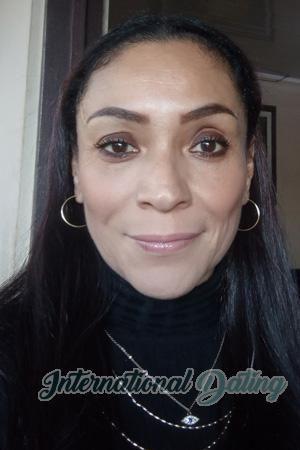 227893 - Oyuky Age: 59 - Costa Rica