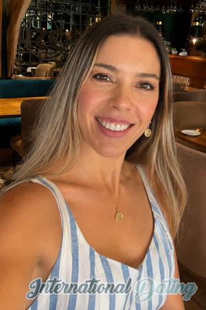 227980 - Andrea Age: 40 - Colombia