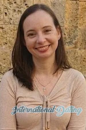 228098 - Laura Age: 44 - Colombia