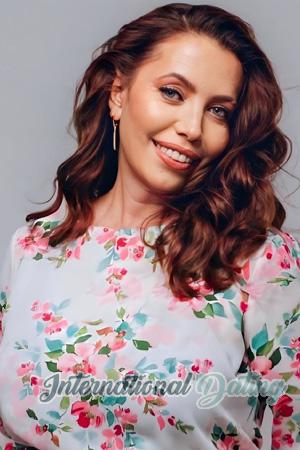 228205 - Yuliia Age: 58 - Ukraine