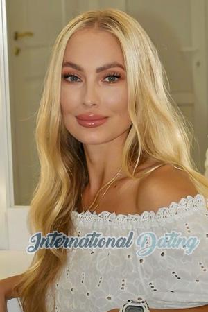 228665 - Maryna Age: 44 - Ukraine